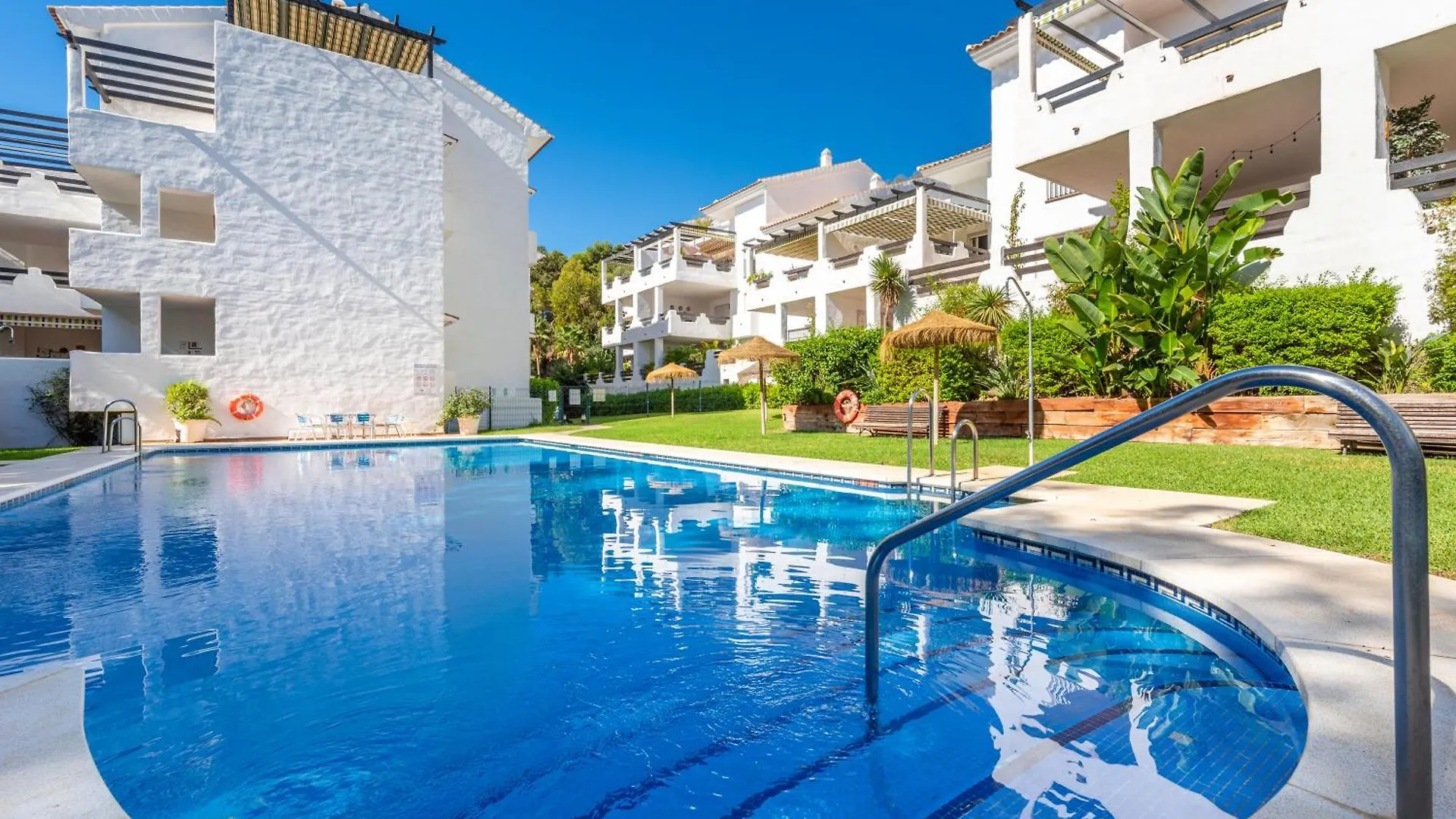 Lovely Open Terrace Beach Apartment Benalmádena Ισπανία