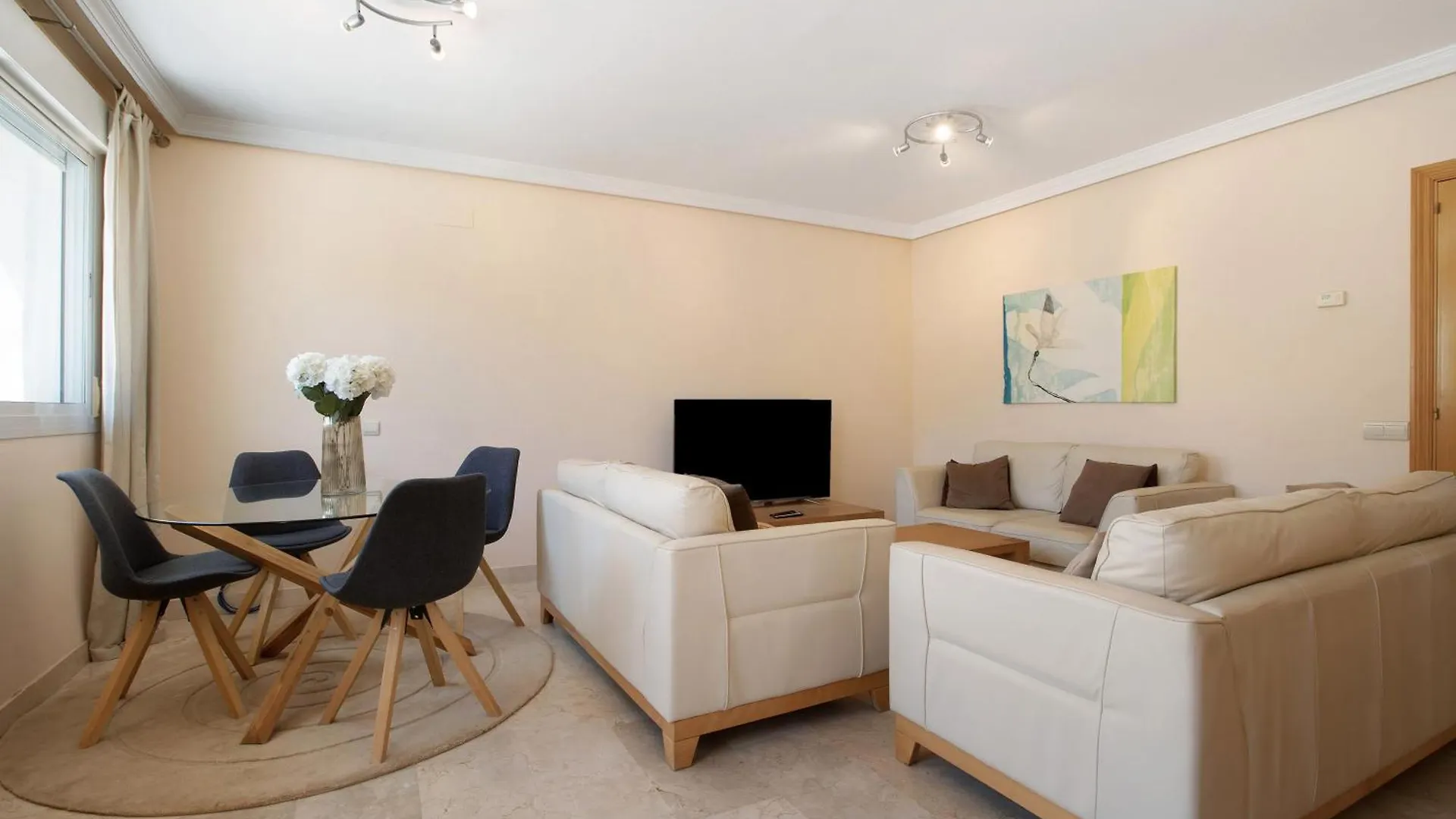 Lovely Open Terrace Beach Apartment Benalmádena 0*,