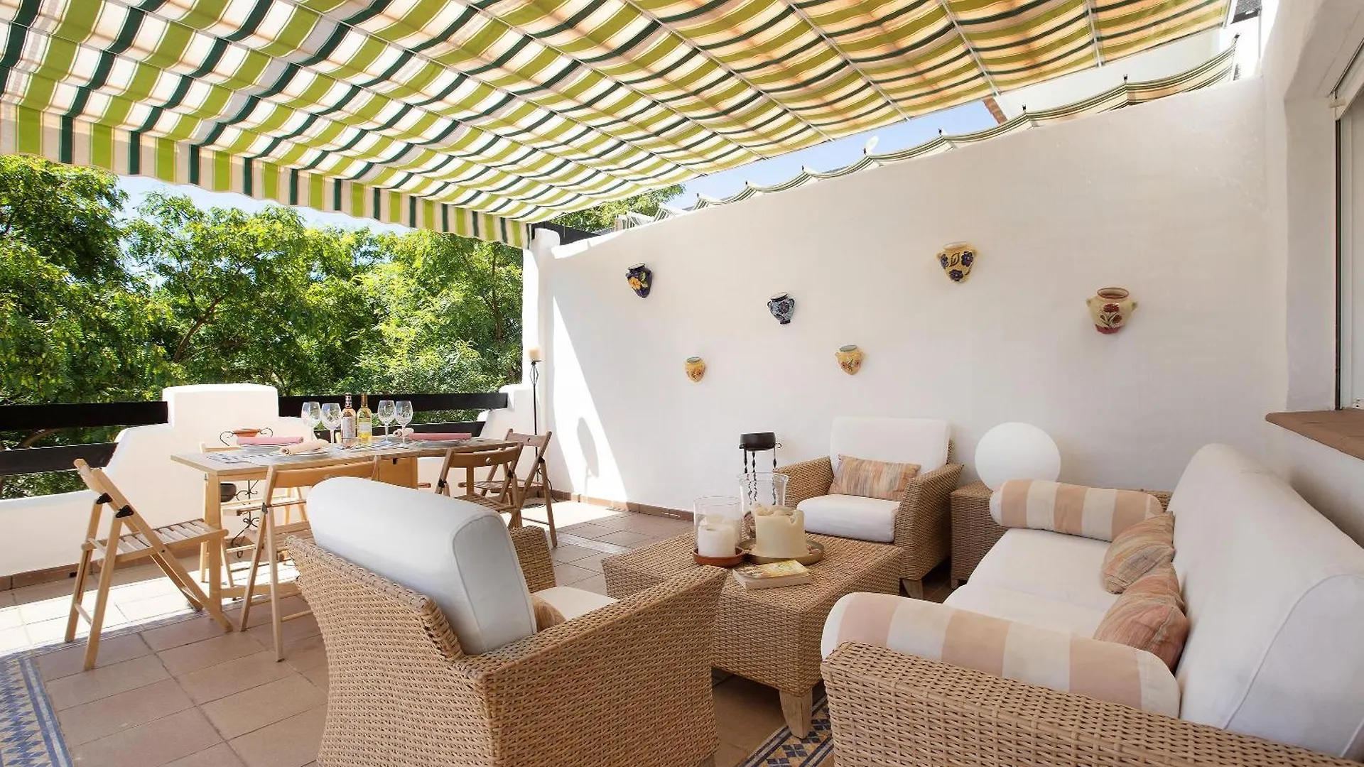 Lovely Open Terrace Beach Apartment Benalmádena