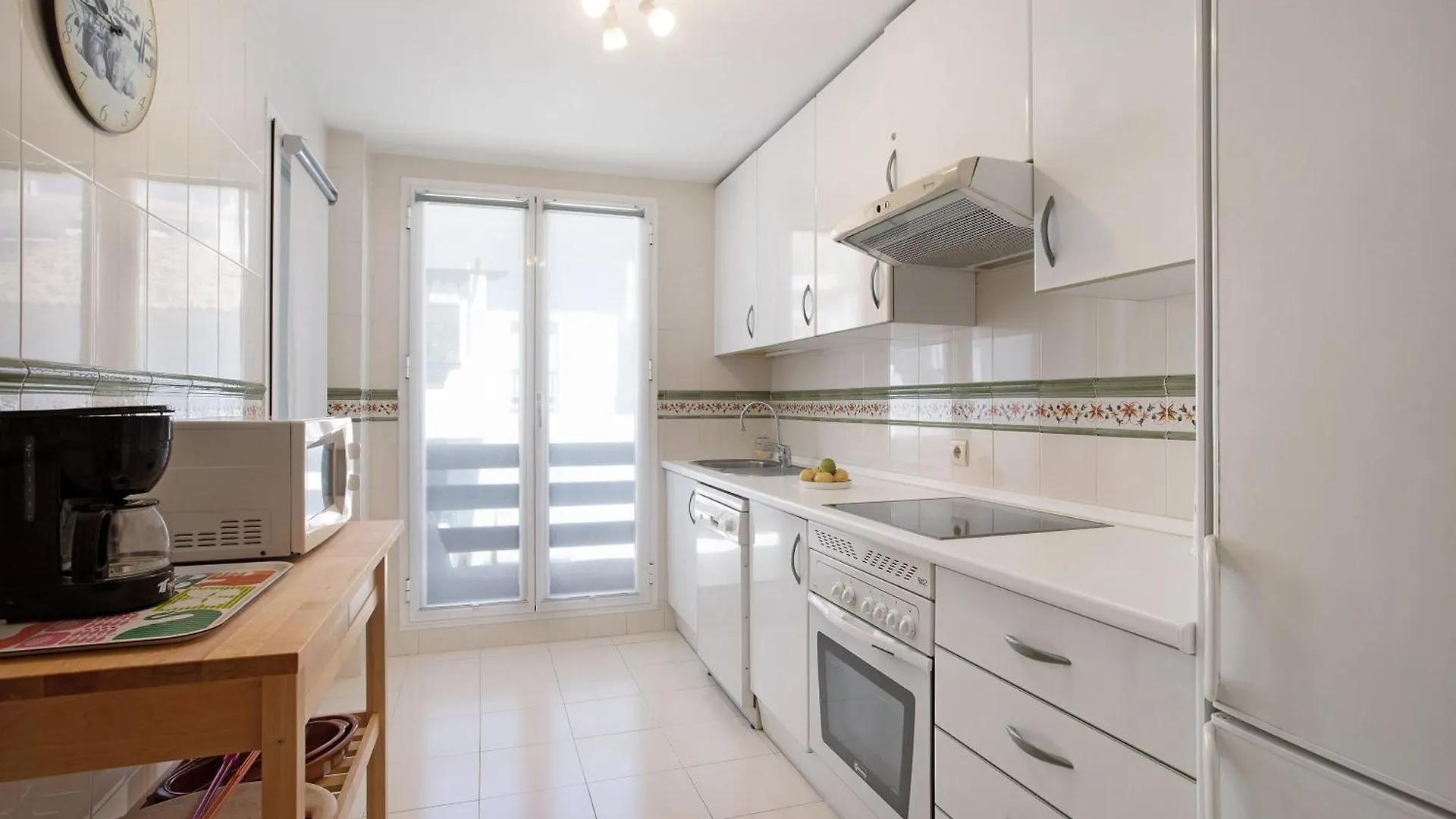 Lovely Open Terrace Beach Apartment Benalmádena